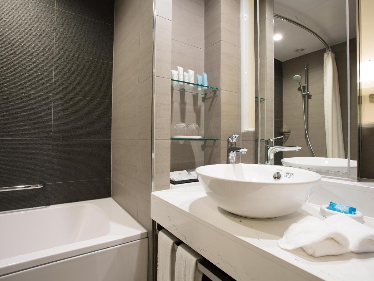 Hotel Nikko Osaka photo2